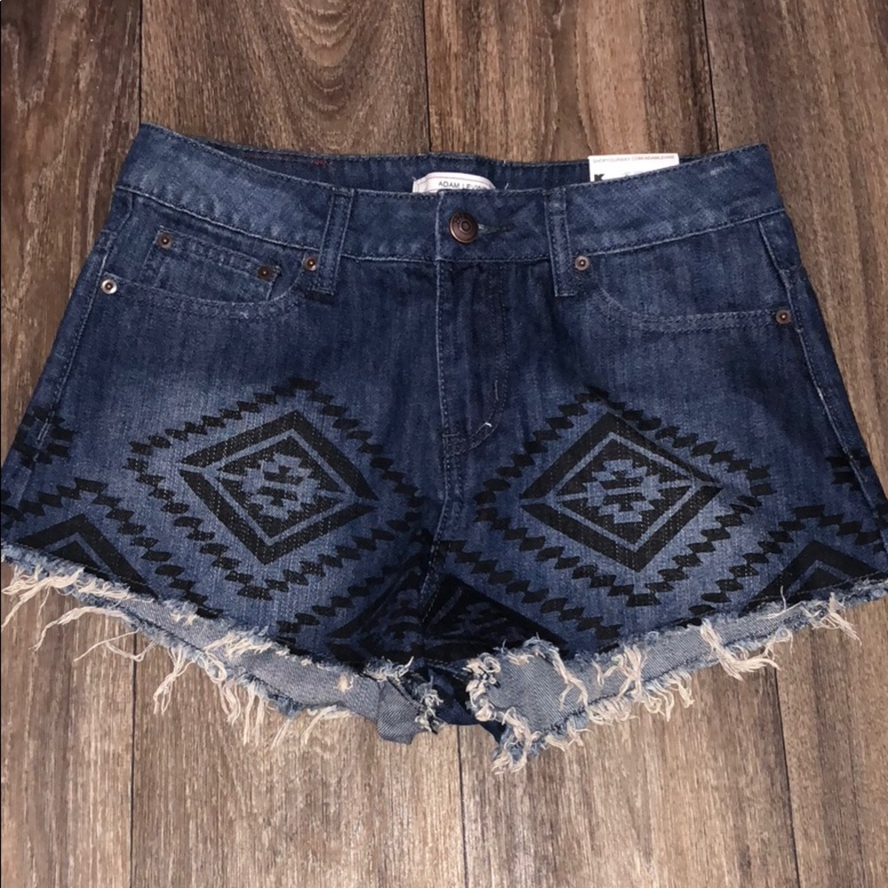 NWT HIGHWAISTED SHORTS
